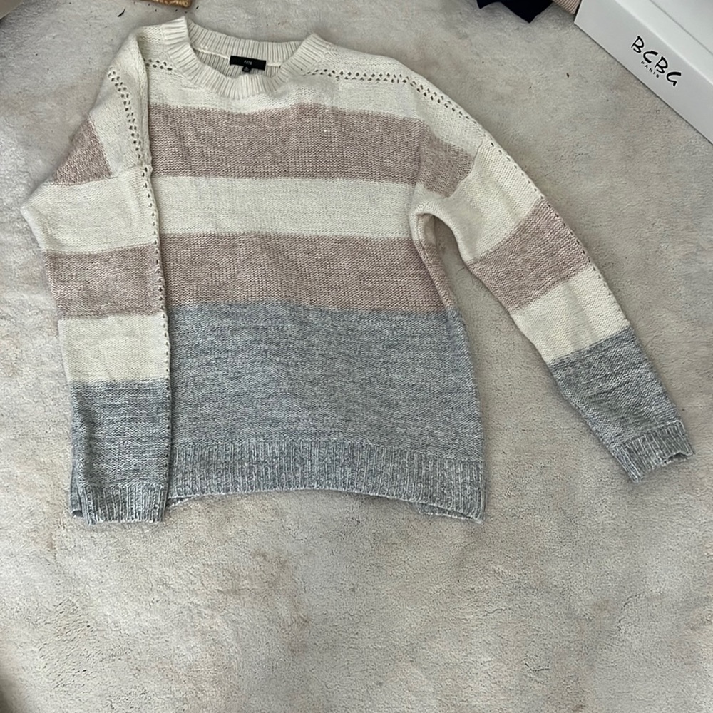Fate XL sweater.